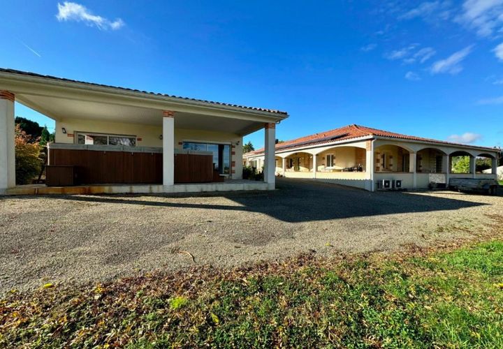 Villa i Montauban, Tarn-et-Garonne, Montauban - € 549.000 | Ref: CT241123MO - foto 1