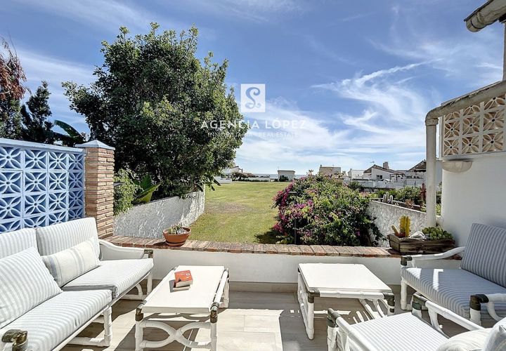 Villa a Estepona, Malaga, Estepona - € 1.600/mes | Ref: 1640 - foto 1