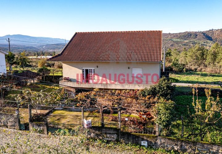 Villa i Sobral Pichorro e Fuinhas, Guarda, Sobral Pichorro e Fuinhas - € 90.000 | Ref: CAS_1941 - foto 1