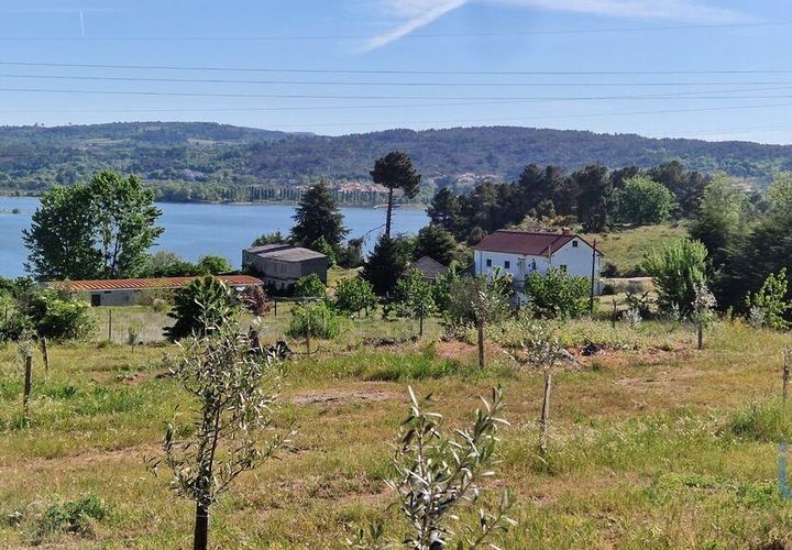 Byhus i Sernancelhe, Viseu, Sernancelhe - € 400.000 | Ref: 99228 - foto 1