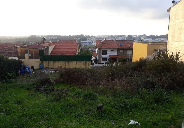 Helårsgrund i Valongo, Porto, Valongo - € 50.000 | Ref: NET0246 - foto 1