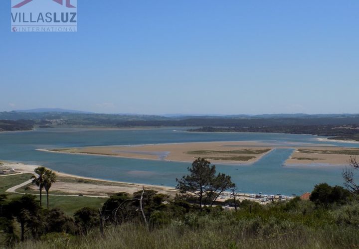 Helårsgrund i Foz do Arelho, Leiria, Foz do Arelho - € 850.000 | Ref: FC-TER-SC-0147 - foto 1