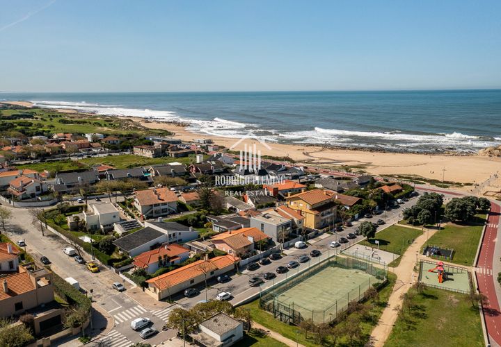 Villa i Vila Nova de Gaia, Porto, Vila Nova de Gaia - € 385.000 | Ref: AP / 40 - foto 1