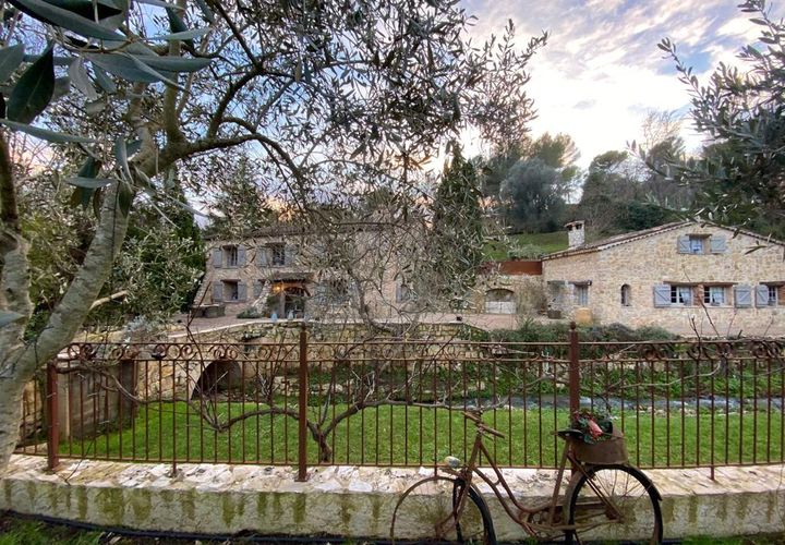 Villa a Le Rouret, Alpes-Maritimes, Le Rouret - € 1.995.000 | Ref: HH-15202206 - foto 1