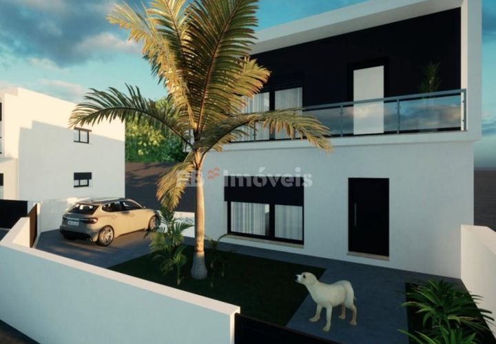 Helårsgrund i Entroncamento, Santarem, Entroncamento - € 82.500 | Ref: 01096-23 - foto 1