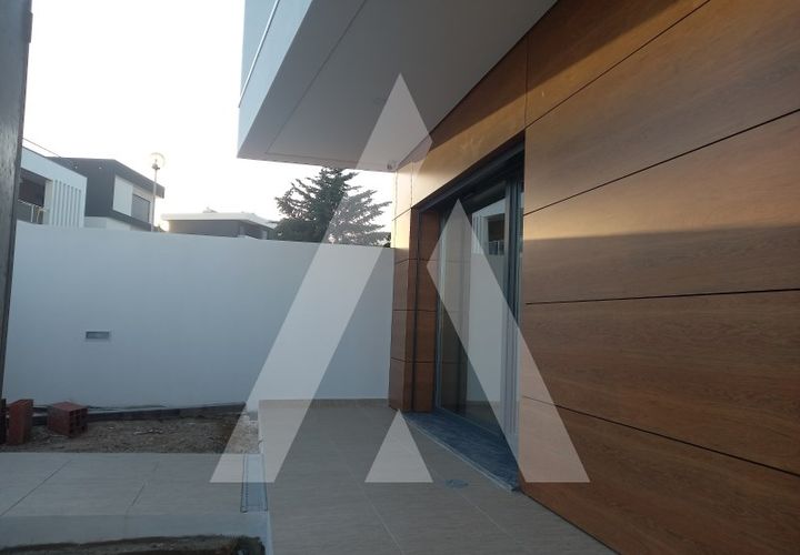 Villa i Almada, Setubal, Almada - € 750.000 | Ref: 1210543/23SX - foto 1
