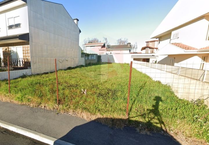 Helårsgrund i Maia, Porto, Maia - € 90.000 | Ref: 5725 - foto 1