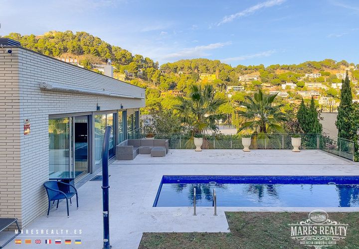 Villa a Blanes, Gerona, Blanes - € 1.600.000 | Ref: CHA0117 - foto 1