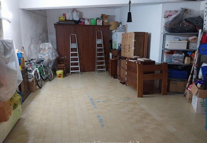Garage i Siena, Siena, Siena - € 75.000 | Ref: GA3 - foto 1