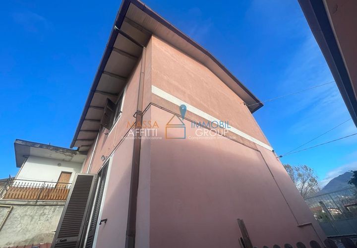 Byhus i Massa, Massa and Carrara, Massa - € 290.000 | Ref: 2548 - foto 1