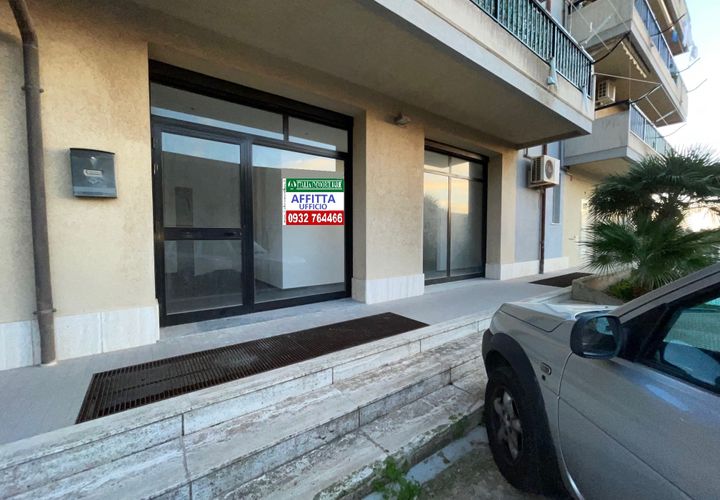 Apartament a Modica, Ragusa, Modica - € 350/mes | Ref: 11356 - foto 1