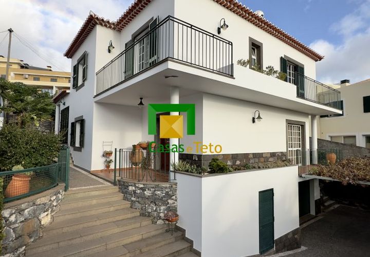 Villa i Camara de Lobos, Madeira, Camara de Lobos - € 790.000 | Ref: CT-1595/2023 - foto 1