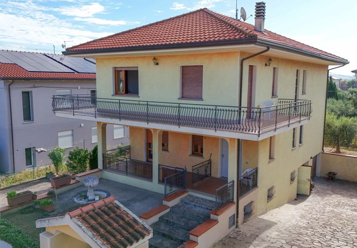 Byhus i Santarcangelo Di Romagna, Rimini, Santarcangelo Di Romagna - € 295.000 | Ref: 2686 - foto 1