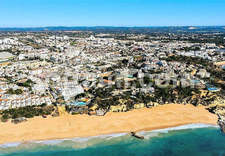 Rækkehus i Albufeira, Faro, Albufeira - € 799.500 | Ref: Sort21102 - foto 1