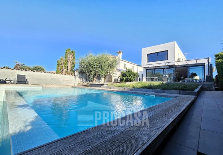 Villa a Empuriabrava, Gerona, Empuriabrava - € 1.195.000 | Ref: 3080 - foto 1