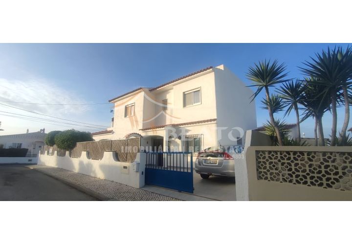 Villa i Carvoeiro, Faro, Carvoeiro - € 675.000 | Ref: 7261 - foto 1