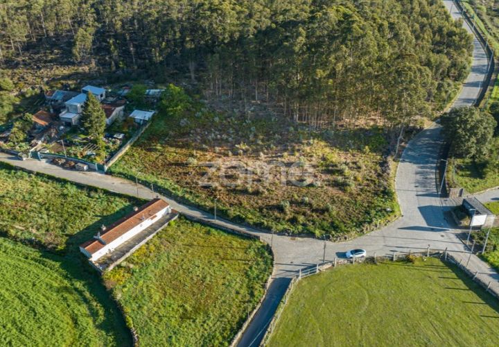 Helårsgrund i Maia, Porto, Maia - € 320.000 | Ref: ZMPT557665 - foto 1