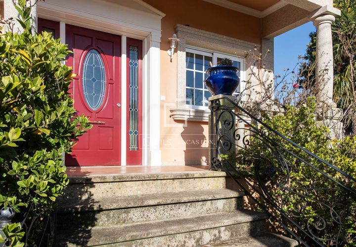 Villa a Tomino, Pontevedra, Tomino - € 400.000 | Ref: VIG45871 - foto 1
