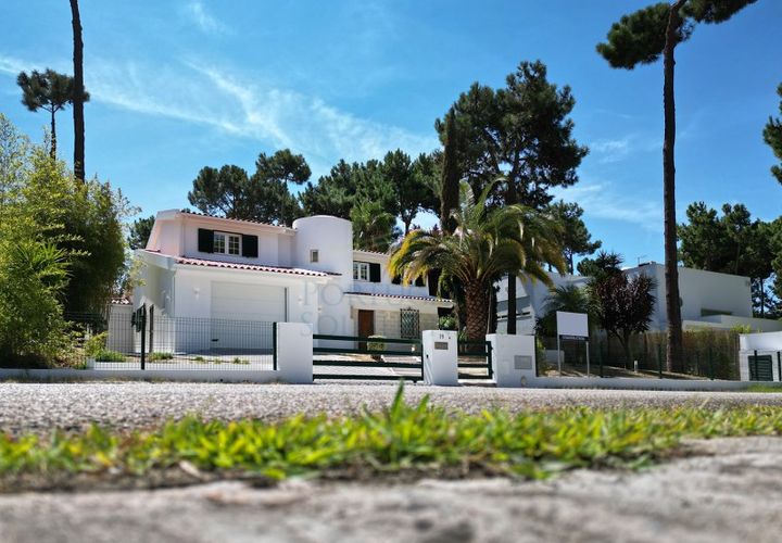 Villa i Almada, Setubal, Almada - € 1.650.000 | Ref: 1316 - foto 1
