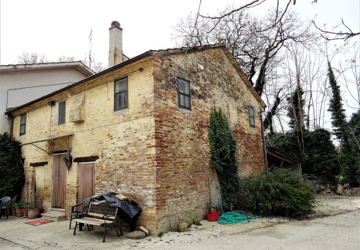 Villa i Ostra, Ancona, Ostra - € 250.000 | Ref: AN022 - foto 1
