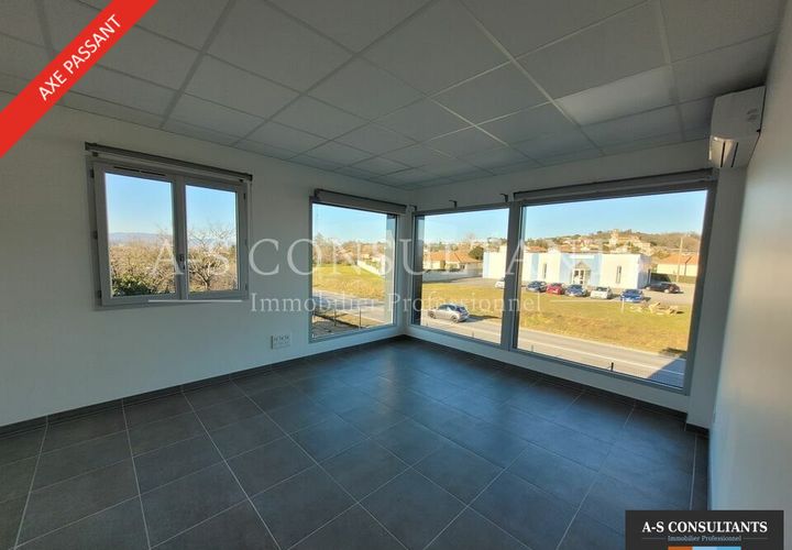 Erhvervsejendom i Chanas, Isere, Chanas - € 267.332 | Ref: 38_0222 - foto 1