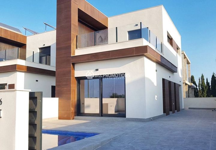 Villa i Daya Nueva, Alicante, Daya Nueva - € 317.000 | Ref: V611 - foto 1