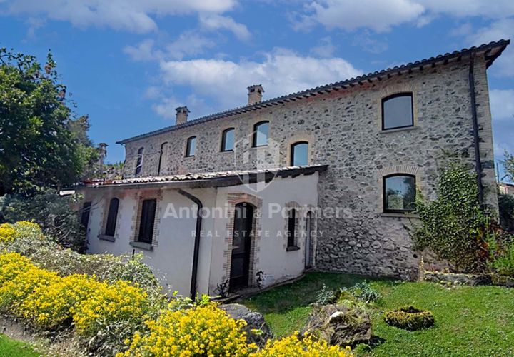 Villa a Orvieto, Terni, Orvieto - € 350.000 | Ref: 60916 - foto 1