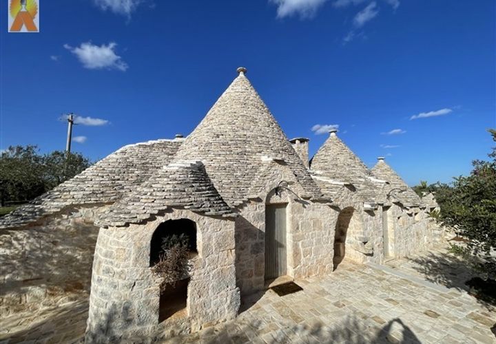 Landejendom i Alberobello, Bari, Alberobello - € 448.000 | Ref: 103 - foto 1
