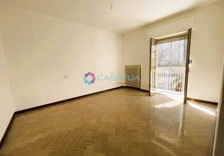 Villa i Pineto, Teramo, Pineto - € 75.000 | Ref: 26595113 - foto 1