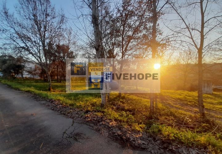 Helårsgrund i Lousa, Coimbra, Lousa - € 85.000 | Ref: SÒL_141 - foto 1