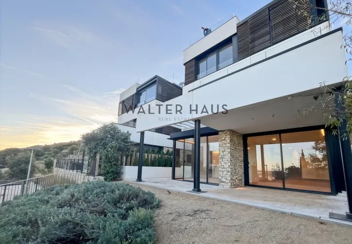 Villa a Barcelona, Barcelona, Barcelona - € 15.000/mes | Ref: 4315 - foto 1