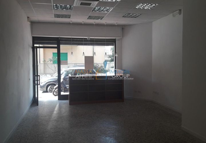 Erhvervsejendom i Massa, Massa and Carrara, Massa - € 139.000 | Ref: 2823 - foto 1