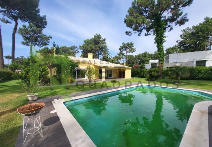 Villa i Almada, Setubal, Almada - € 1.900.000 | Ref: DAV_19850 - foto 1