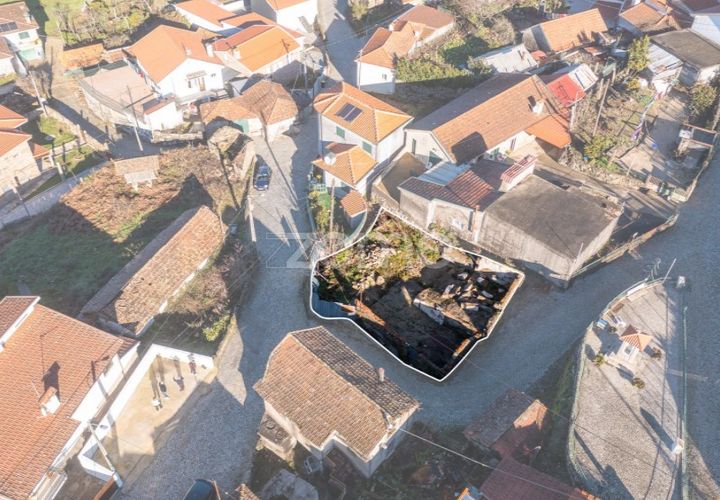 Villa i Penafiel, Porto, Penafiel - € 45.000 | Ref: ZMPT563926 - foto 1
