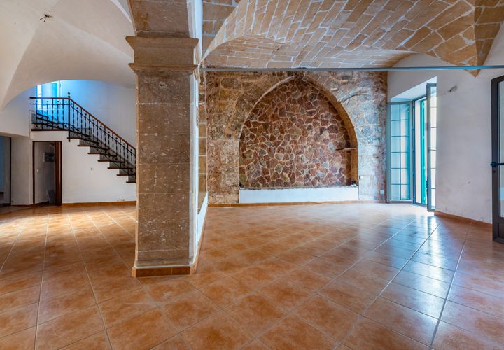Stadthaus in Campos, Mallorca, Campos - € 1.100.000 | Ref: 67987 - Foto 1