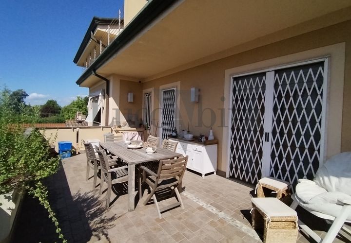 Villa a Capannori, Lucca, Capannori - € 790.000 | Ref: A3154 - foto 1
