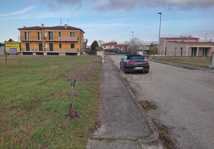 Terra a Albaredo d'Adige, Verona, Albaredo d'Adige - € 55.000 | Ref: BBA02 - foto 1