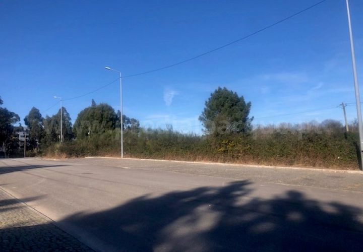 Helårsgrund i Valongo, Porto, Valongo - € 1.500.000 | Ref: 20420 - foto 1