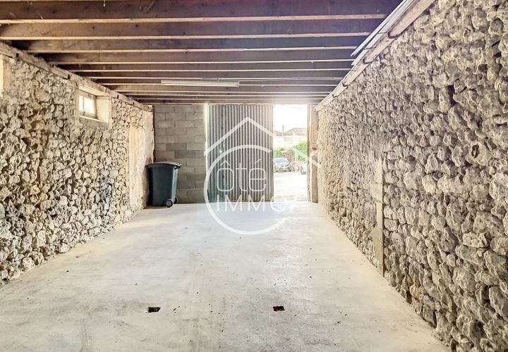 Garage i Gensac, Gironde, Gensac - € 45.000 | Ref: 4929 - foto 1