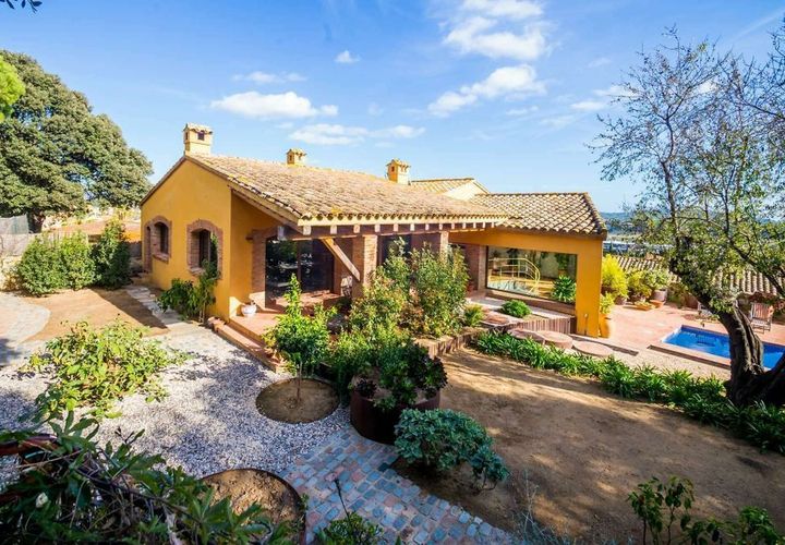 Villa a Mont-Ras, Gerona, Mont-Ras - € 1.180.000 | Ref: CBF47935 - foto 1