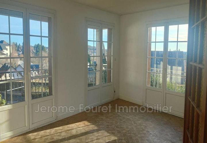 Villa a Egletons, Correze, Egletons - € 111.000 | Ref: 913V464M-tw - foto 1