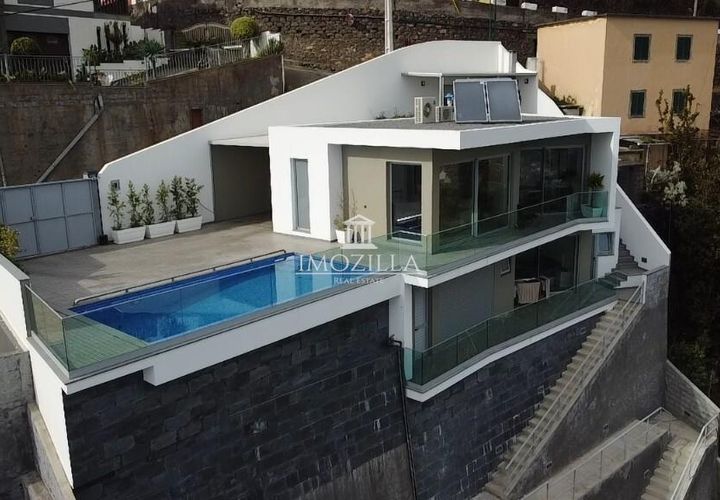 Byhus i Calheta, Madeira, Calheta - € 980.000 | Ref: IZ081 - foto 1