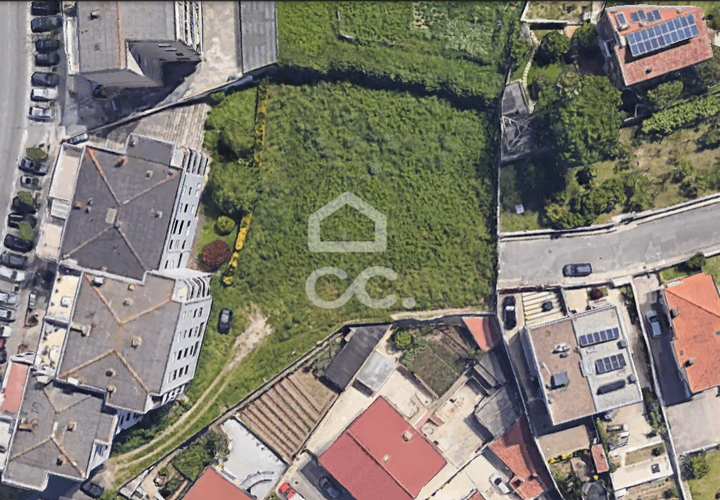 Helårsgrund i Maia, Porto, Maia - € 235.000 | Ref: 335/T/02077 - foto 1