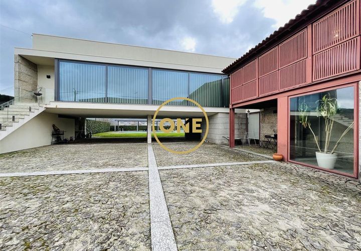 Byhus i Guimaraes, Braga, Guimaraes - € 790.000 | Ref: ONE0011015-1051 - foto 1