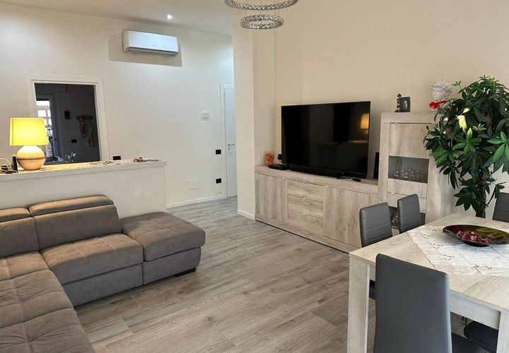Lejlighed i Carrara, Massa and Carrara, Carrara - € 300.000 | Ref: 3294 - foto 1