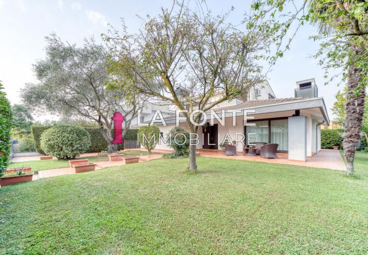 Villa a Vigonza, Padua, Vigonza - € 465.000 | Ref: V525 - foto 1