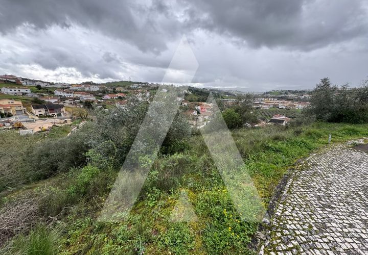 Helårsgrund i Batalha, Leiria, Batalha - € 65.000 | Ref: 1130858/24 LR_A - foto 1