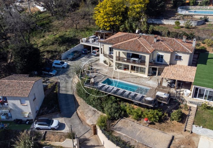 Villa i Vallauris, Alpes-Maritimes, Vallauris - € 1.990.000 | Ref: DIC.7874 - foto 1