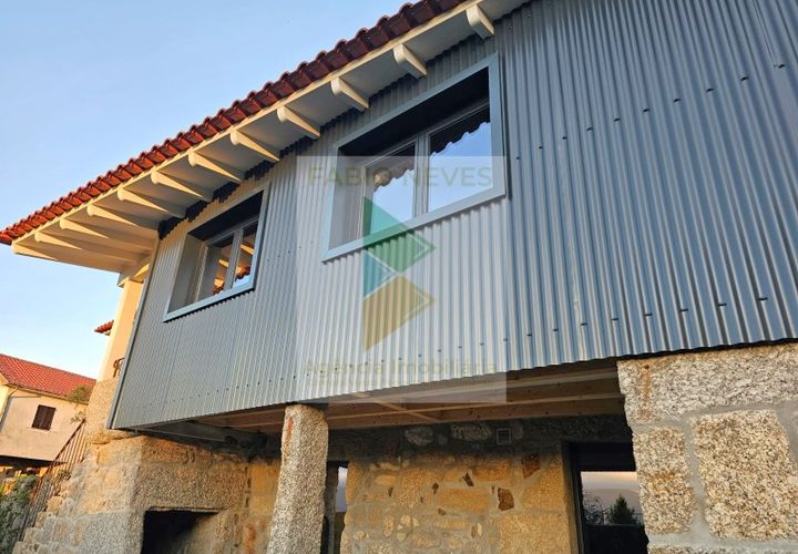 Villa a Azere, Viana do Castelo, Azere - € 372.000 | Ref: AVV-008-001 - foto 1