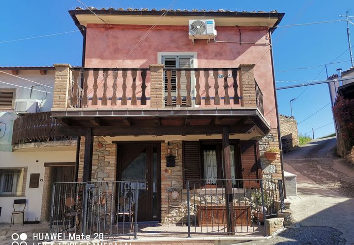 Villa a Farindola, Pescara, Farindola - € 100.000 | Ref: AR509 - foto 1